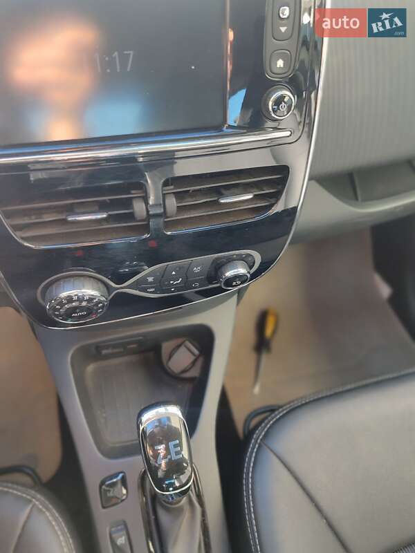 Хетчбек Renault Zoe 2019 в Дрогобичі