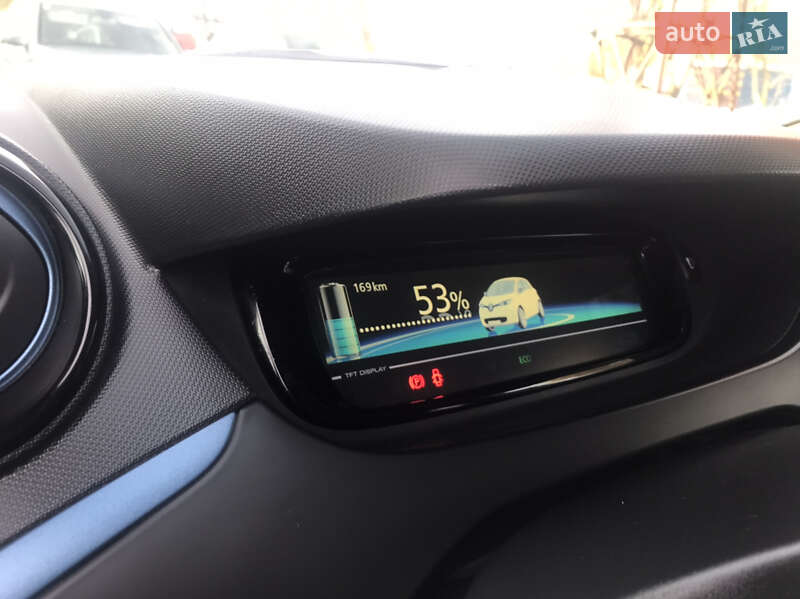 Хэтчбек Renault Zoe 2017 в Луцке