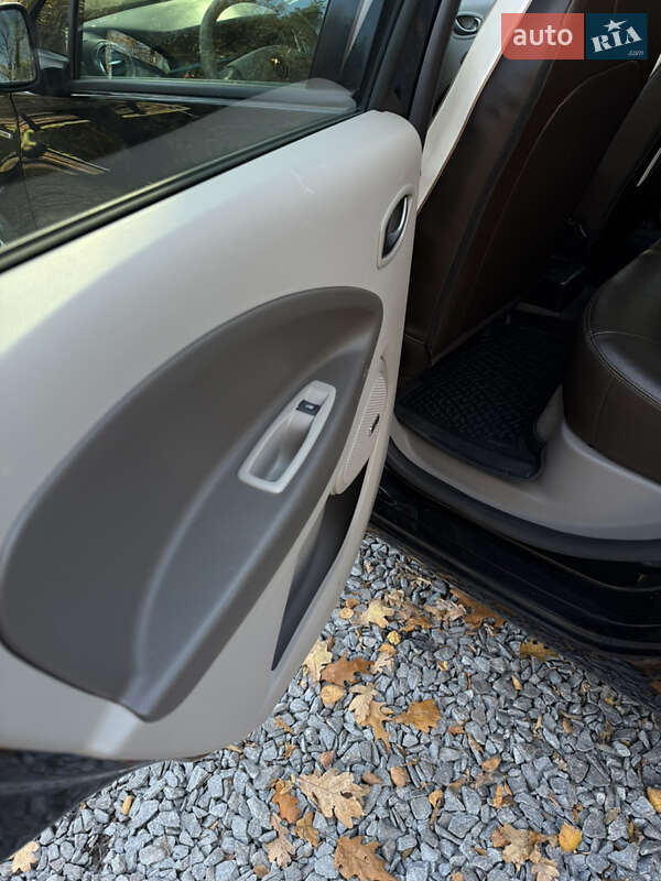 Хэтчбек Renault Zoe 2017 в Бродах фото 13 Хэтчбек Renault Zoe 2017 в Бродах