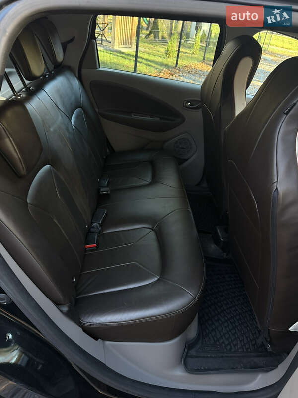 Хэтчбек Renault Zoe 2017 в Бродах фото 22 Хэтчбек Renault Zoe 2017 в Бродах