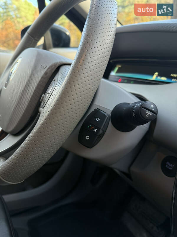 Хэтчбек Renault Zoe 2017 в Бродах фото 29 Хэтчбек Renault Zoe 2017 в Бродах