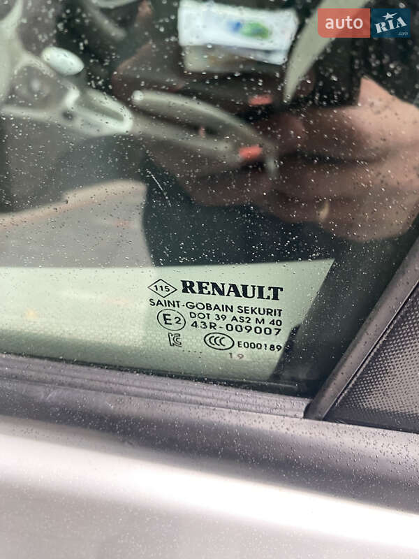 Хэтчбек Renault Zoe 2019 в Тернополе фото 31 Хэтчбек Renault Zoe 2019 в Тернополе