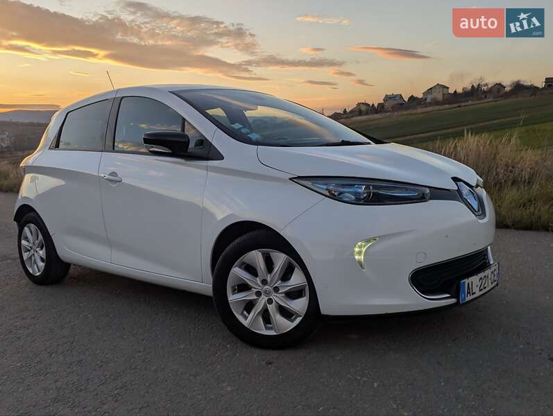 Хэтчбек Renault Zoe 2016 в Дрогобыче