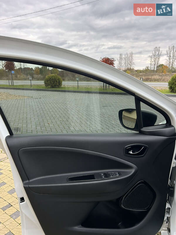Хэтчбек Renault Zoe 2021 в Коломые фото 55 Хэтчбек Renault Zoe 2021 в Коломые