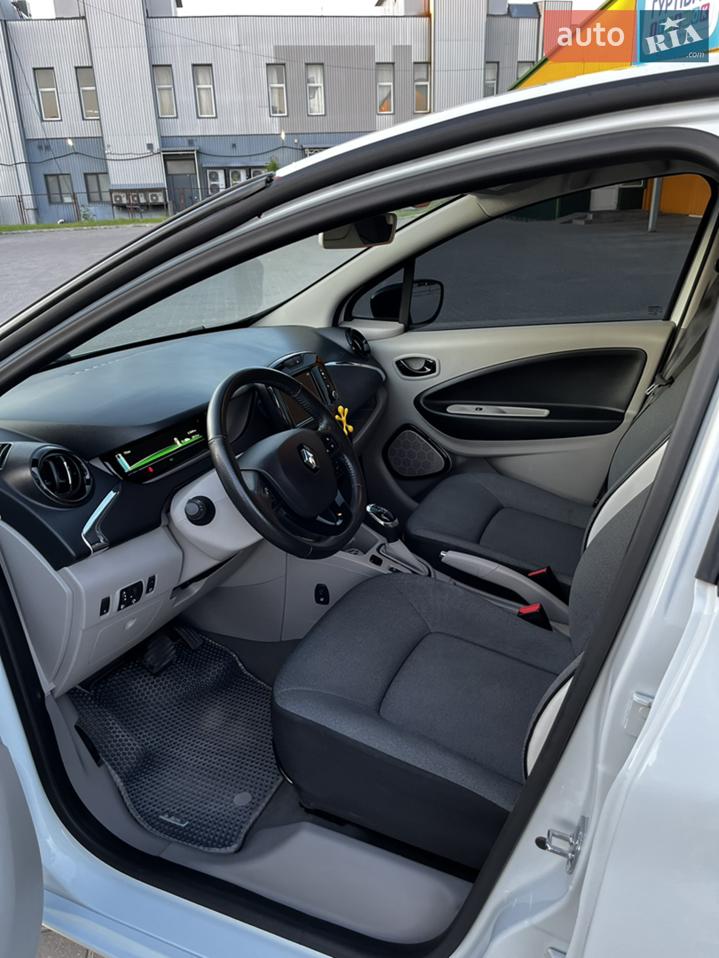 2016 Renault ZOE - мініатюра 9