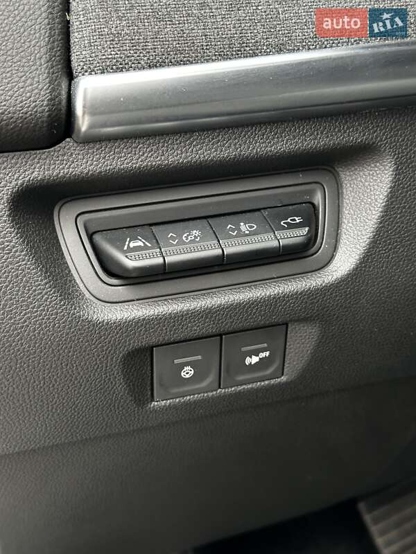 Хэтчбек Renault Zoe 2020 в Мукачево фото 16 Хэтчбек Renault Zoe 2020 в Мукачево