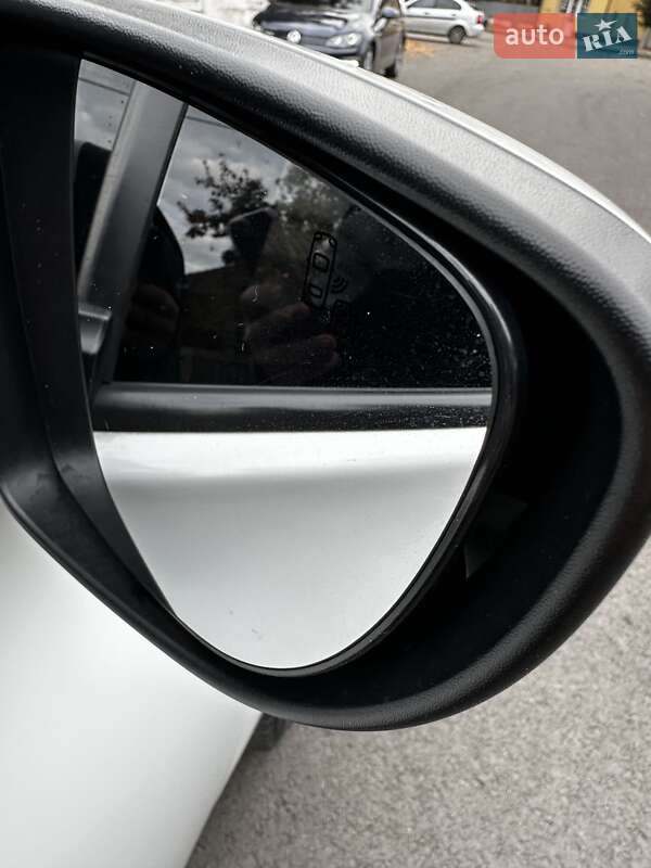 Хэтчбек Renault Zoe 2020 в Мукачево фото 19 Хэтчбек Renault Zoe 2020 в Мукачево