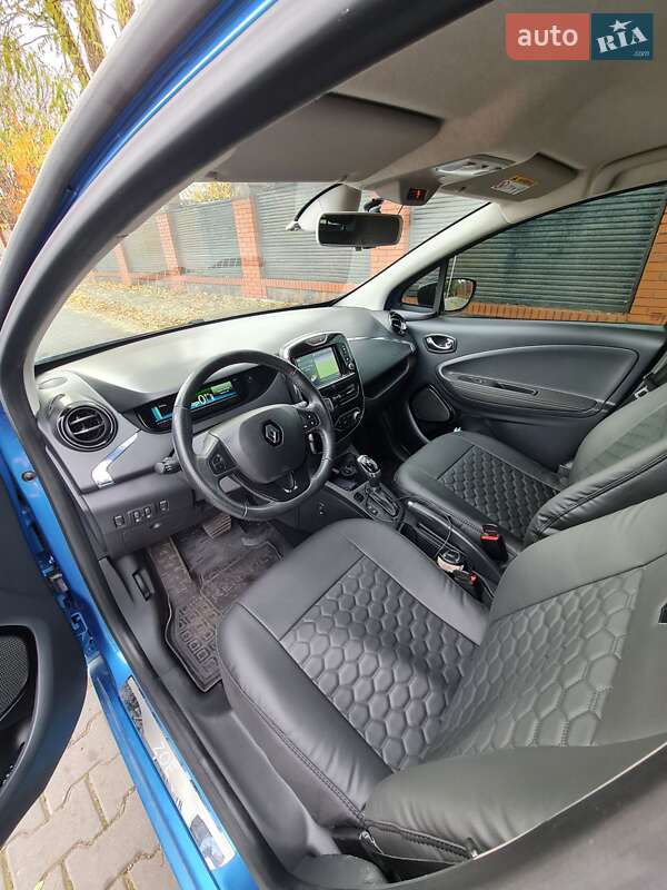 Хэтчбек Renault Zoe 2016 в Львове фото 12 Хэтчбек Renault Zoe 2016 в Львове