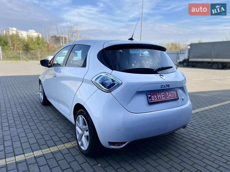 Хэтчбек Renault Zoe 2014 в Дубно