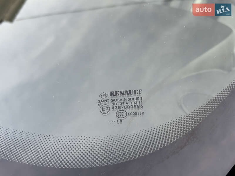 Хэтчбек Renault Zoe 2018 в Дубно