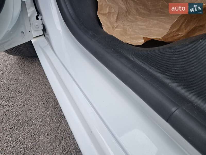 Хэтчбек Renault Zoe 2023 в Ровно фото 8 Хэтчбек Renault Zoe 2023 в Ровно