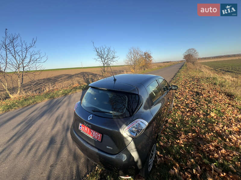 Хетчбек Renault Zoe 2017 в Демидівці