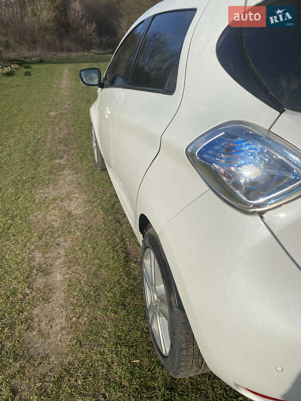 Хэтчбек Renault Zoe 2017 в Ровно