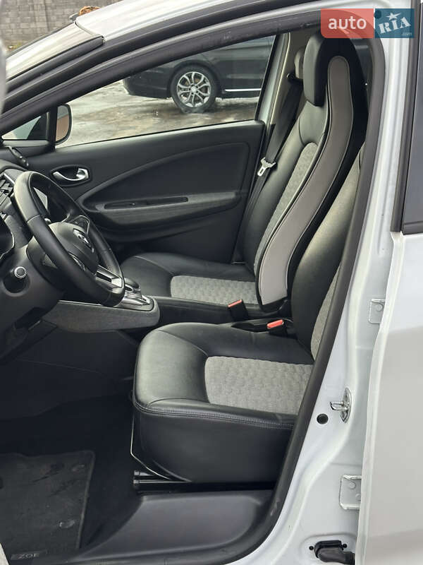 Хэтчбек Renault Zoe 2020 в Долине