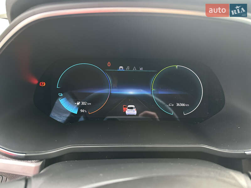 Хэтчбек Renault Zoe 2020 в Долине