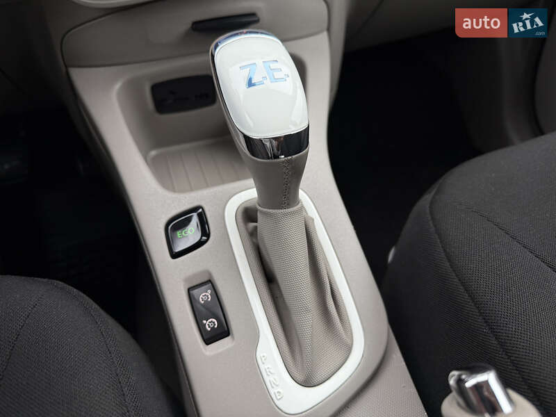 Хетчбек Renault Zoe 2018 в Тернополі фото 54 Хетчбек Renault Zoe 2018 в Тернополі