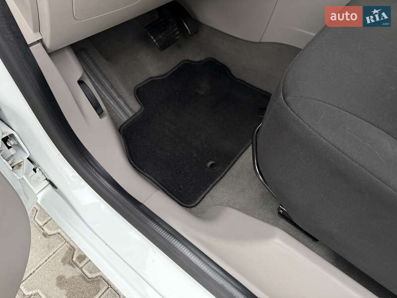 Хетчбек Renault Zoe 2018 в Тернополі фото 60 Хетчбек Renault Zoe 2018 в Тернополі