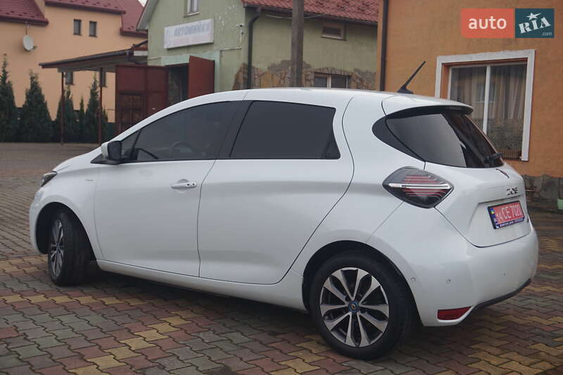 Хэтчбек Renault Zoe 2020 в Самборе