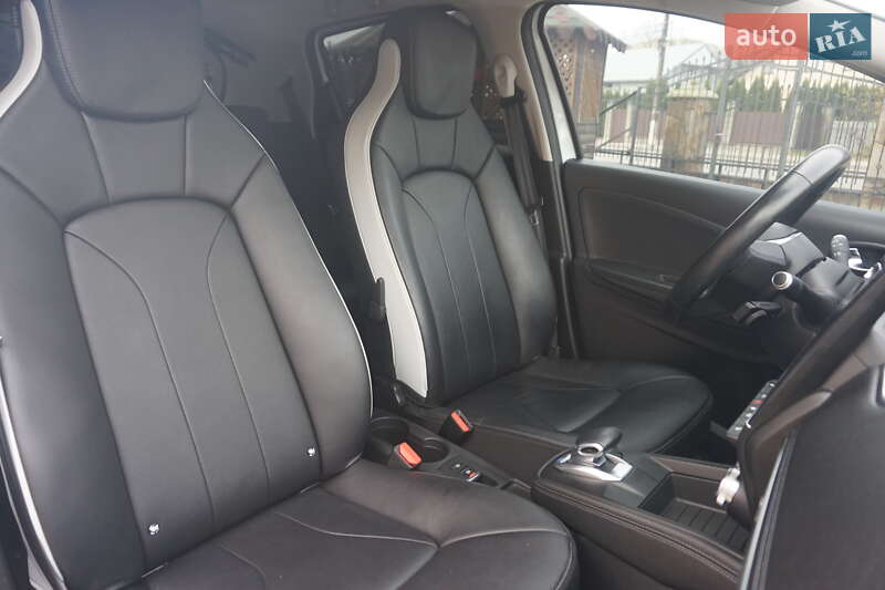 Хэтчбек Renault Zoe 2020 в Самборе