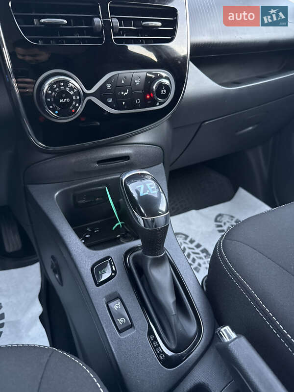Хэтчбек Renault Zoe 2018 в Дрогобыче