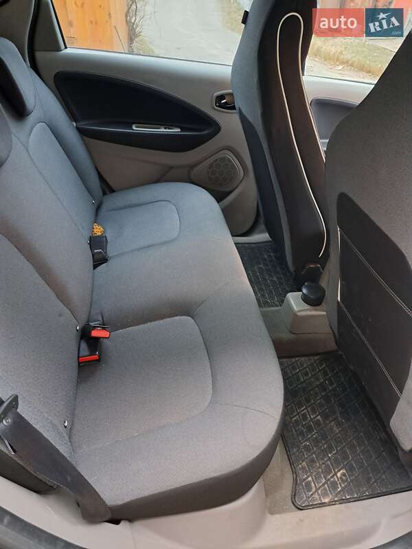 Хэтчбек Renault Zoe 2018 в Киеве фото 2 Хэтчбек Renault Zoe 2018 в Киеве