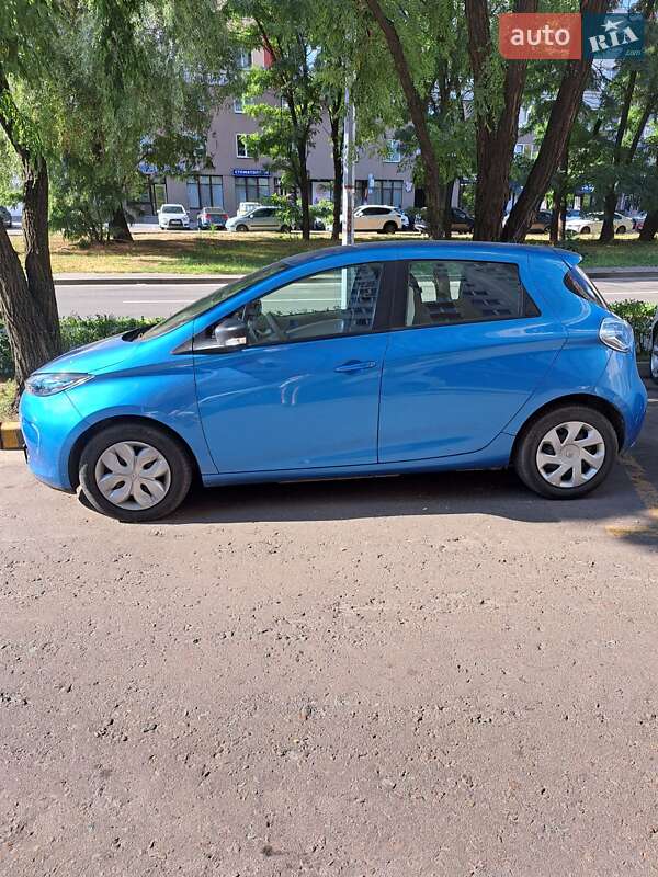 Хэтчбек Renault Zoe 2018 в Киеве фото 4 Хэтчбек Renault Zoe 2018 в Киеве