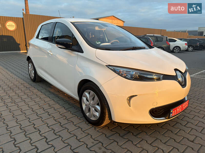 Хэтчбек Renault Zoe 2015 в Дубно