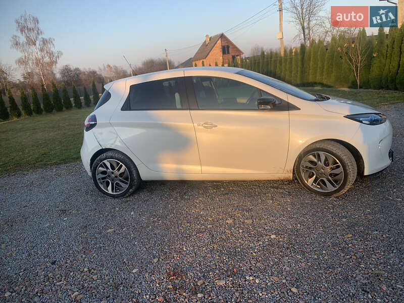 Хетчбек Renault Zoe 2016 в Львові фото 4 Хетчбек Renault Zoe 2016 в Львові