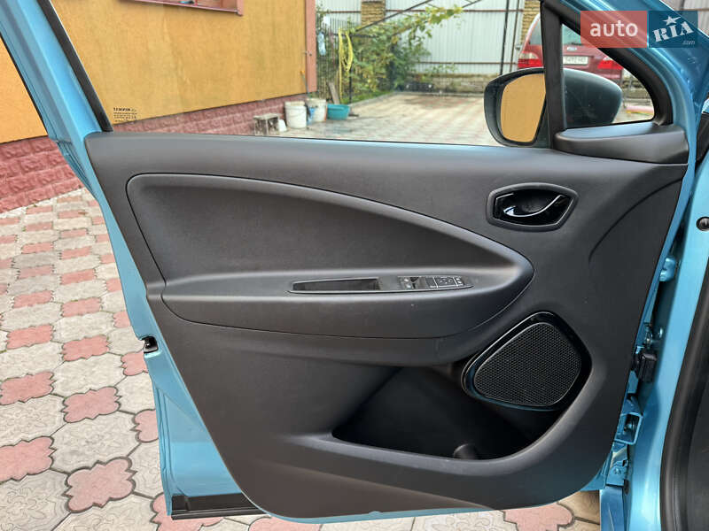Хэтчбек Renault Zoe 2020 в Ровно фото 13 Хэтчбек Renault Zoe 2020 в Ровно