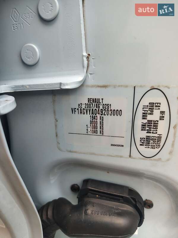 Хэтчбек Renault Zoe 2013 в Дубно фото 15 Хэтчбек Renault Zoe 2013 в Дубно