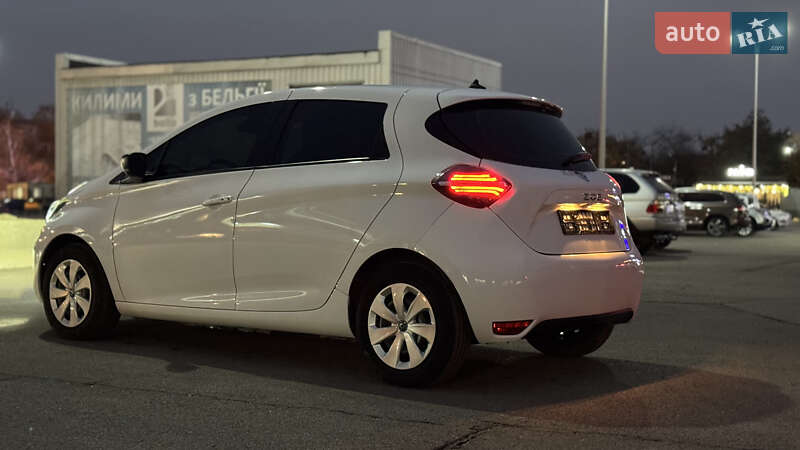 Хэтчбек Renault Zoe 2020 в Полтаве фото 8 Хэтчбек Renault Zoe 2020 в Полтаве