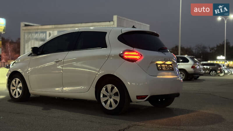 Хэтчбек Renault Zoe 2020 в Полтаве фото 14 Хэтчбек Renault Zoe 2020 в Полтаве