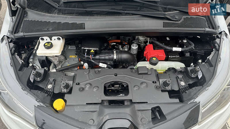 Хэтчбек Renault Zoe 2020 в Полтаве фото 33 Хэтчбек Renault Zoe 2020 в Полтаве