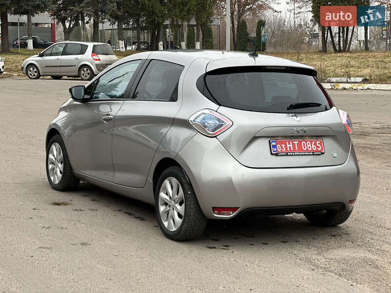 Хэтчбек Renault Zoe 2015 в Дубно