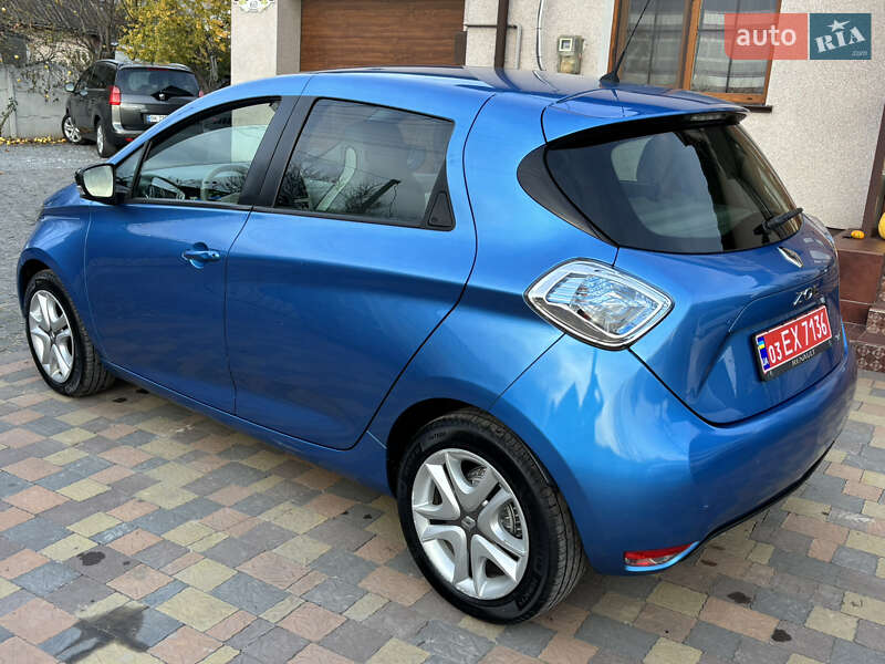 Хэтчбек Renault Zoe 2017 в Дубно