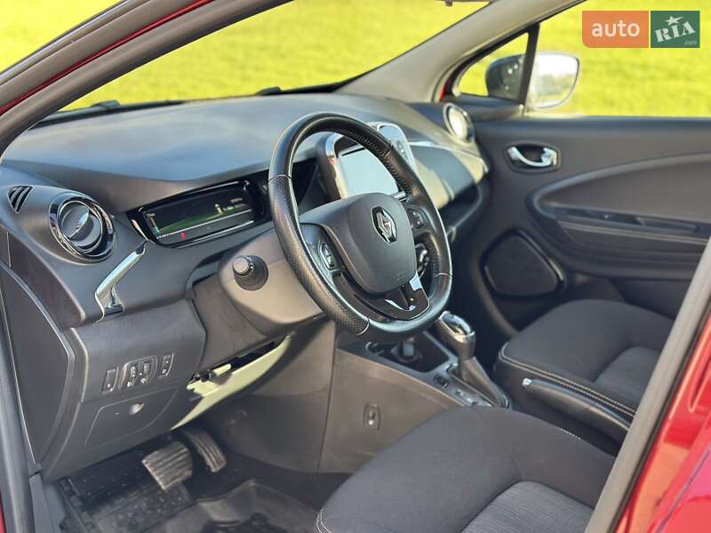 Хэтчбек Renault Zoe 2018 в Луцке