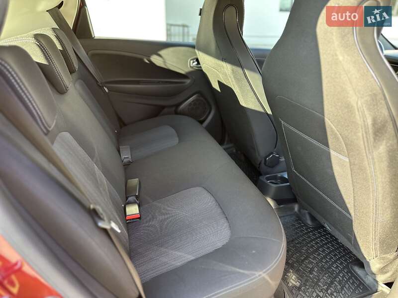 Хэтчбек Renault Zoe 2018 в Луцке