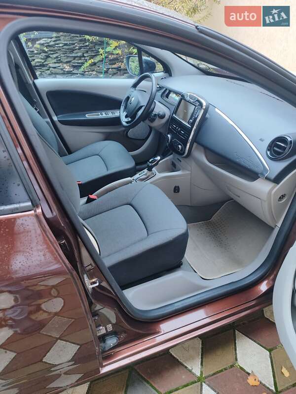 Хетчбек Renault Zoe 2015 в Кам'янець-Подільському