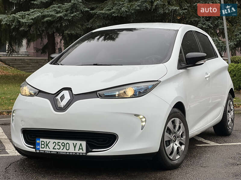 Хетчбек Renault Zoe 2015 в Рівному