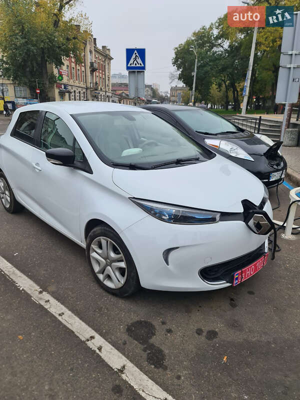 Хэтчбек Renault Zoe 2019 в Одессе фото Хэтчбек Renault Zoe 2019 в Одессе