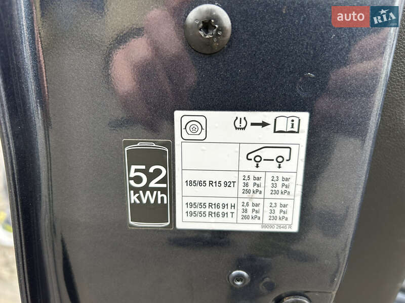 Хетчбек Renault Zoe 2020 в Чорноморську фото 42 Хетчбек Renault Zoe 2020 в Чорноморську