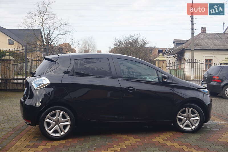 Хэтчбек Renault Zoe 2016 в Самборе