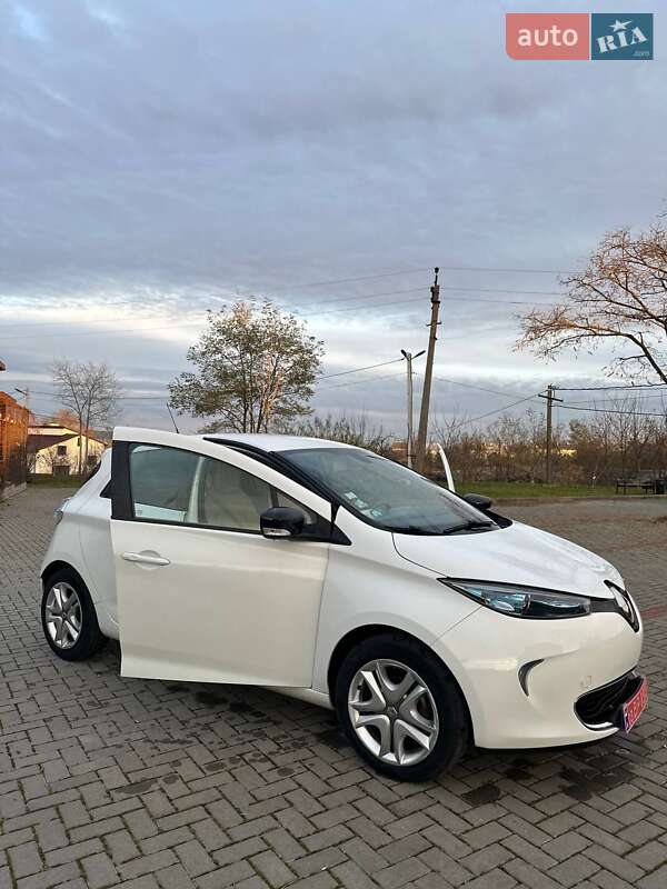 Хетчбек Renault Zoe 2017 в Золочеві