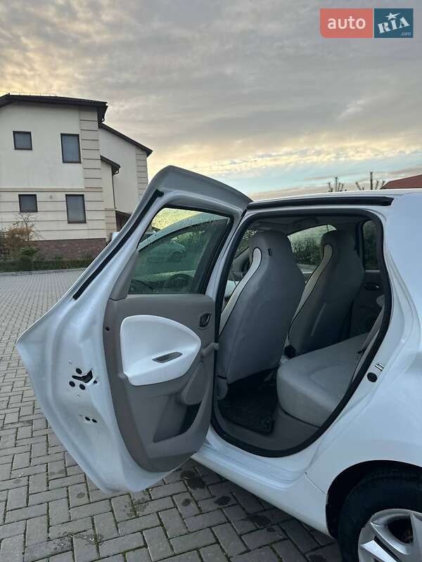 Хетчбек Renault Zoe 2017 в Золочеві