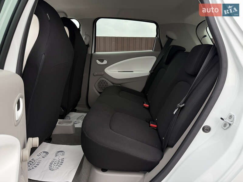 Хэтчбек Renault Zoe 2016 в Виннице