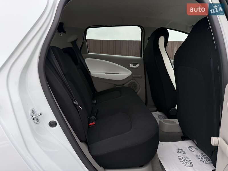 Хэтчбек Renault Zoe 2016 в Виннице