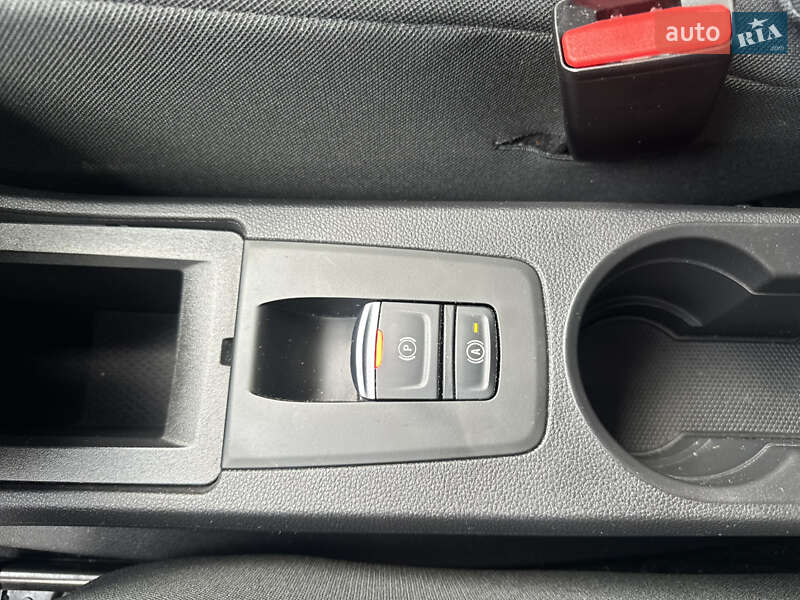 Хетчбек Renault Zoe 2020 в Дрогобичі фото 28 Хетчбек Renault Zoe 2020 в Дрогобичі