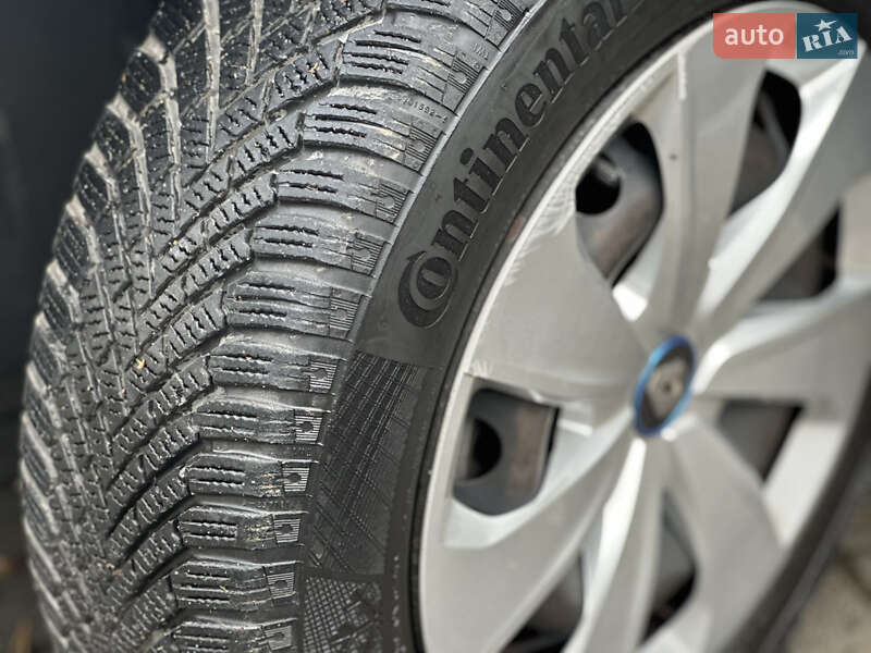 Хетчбек Renault Zoe 2020 в Дрогобичі фото 45 Хетчбек Renault Zoe 2020 в Дрогобичі