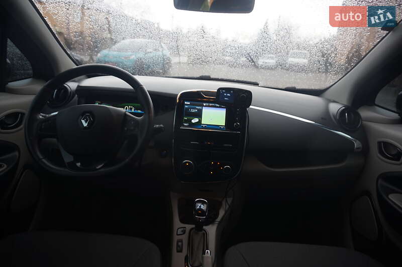 Хетчбек Renault Zoe 2015 в Самборі