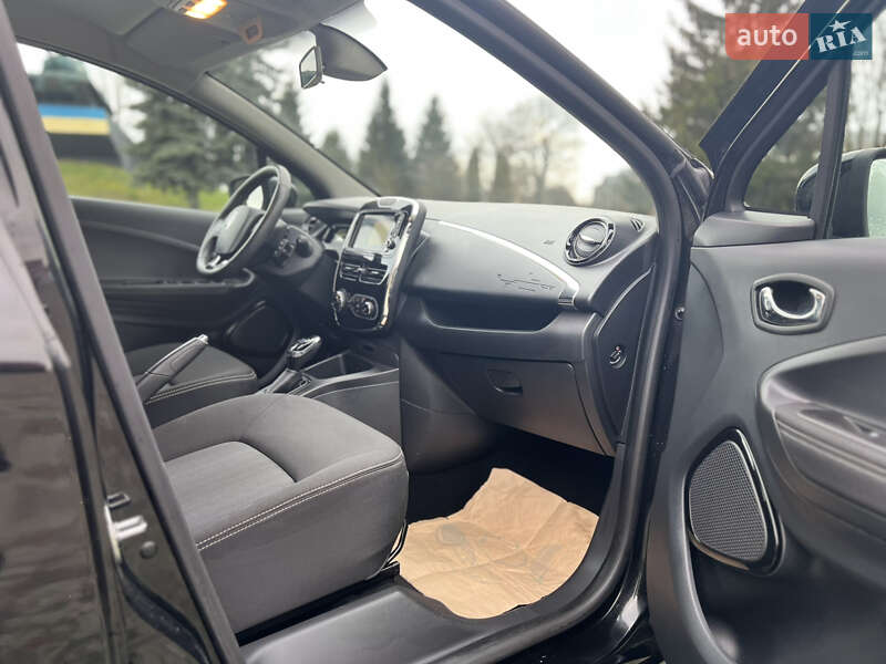 Хетчбек Renault Zoe 2018 в Дубні